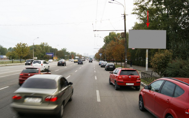 Щит 6x3,  061А,вул. Набережна Перемоги, 38 (на узбіччі по праву сторону руху)