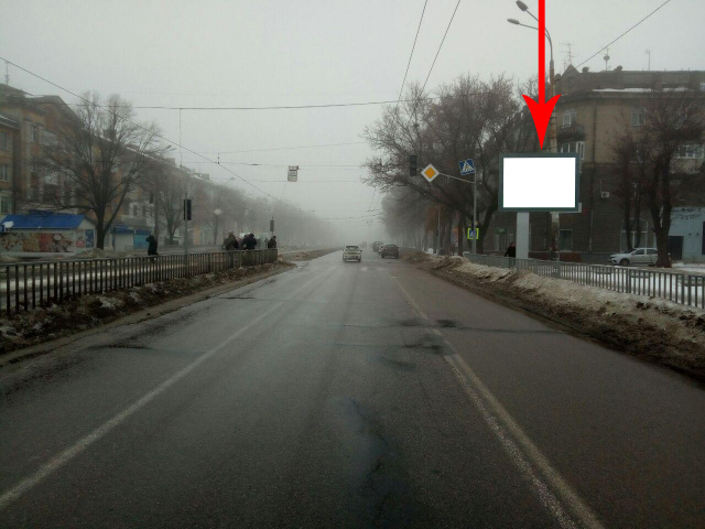 Беклайт 3.14x2.32, t075A,вул. Робоча - вул. Театральна, напрямок до вул. Криворізької, на світлофорі Беклайт 3.14x2.32, t075A,вул. Робоча - вул. Театральна, напрямок до вул. Криворізької, на світлофорі