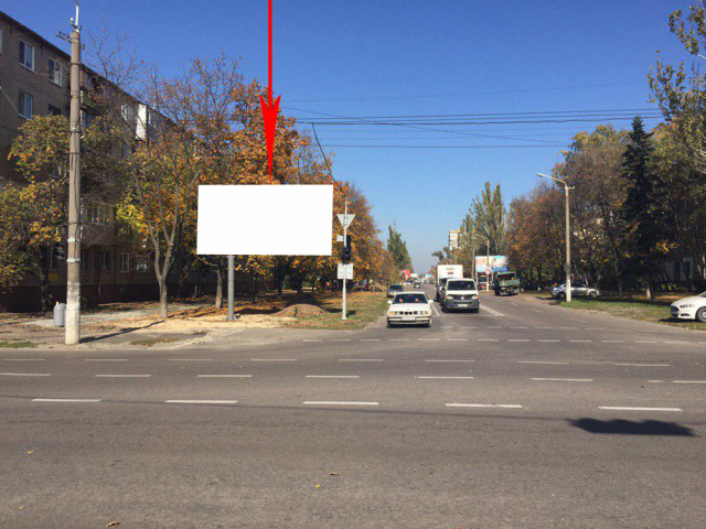 Щит 6x3,  s119B,просп. П. Калнишевського (Косіора) - вул. Б. Хмельницького, на світлофорі