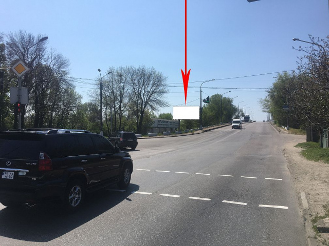 Щит 6x3,  115B,вул. Київська - вул. Криворізька, на світлофорі
