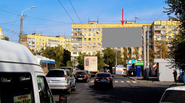 Щит 6x3,  s105А,вул. Березинська, 6а, біля ТЦ БЕРЕЗИНСЬКИЙ, з центру