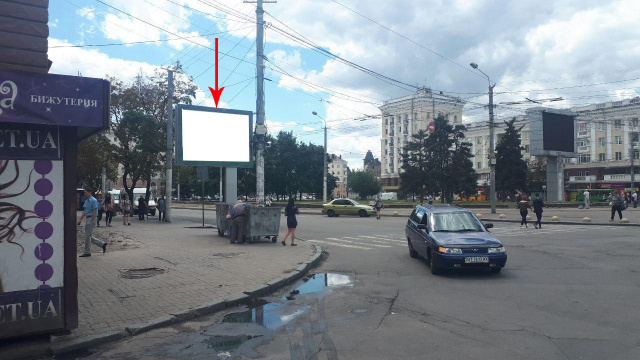 Беклайт 3.14x2.32,  t226B,пл. Вокзальна, 2