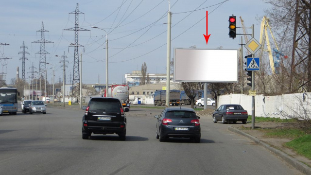 Призма 6x3,  011А2,вул. Січеславська Набережна (Наб. В. І. Леніна), 5Ж (перехрестя з вул. Столярова, біля світлофора)